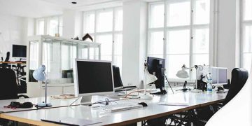 Physical Vs. Virtual Office Spaces